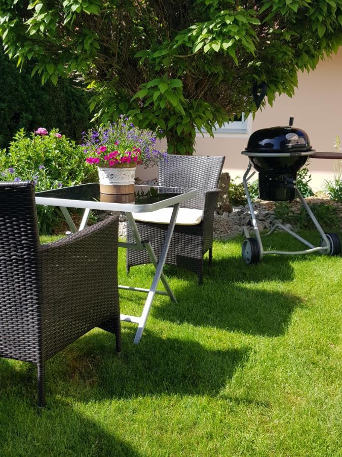 Ferienwohnung Toni Mit Balkon Und Garten Pemfling Eksteriør billede