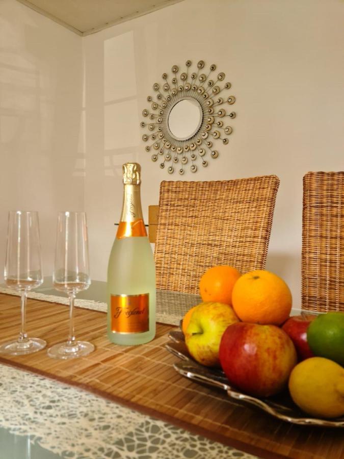 Ferienwohnung Toni Mit Balkon Und Garten Pemfling Eksteriør billede